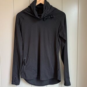 Athleta Women’s Ultimate Gaiter Top Long Sleeve Black size Medium